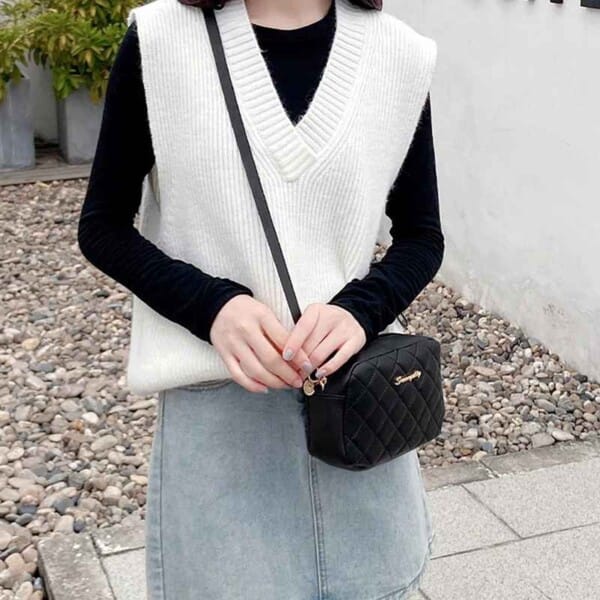 Luxury Tassel Crossbody Bag for Women - Image 14