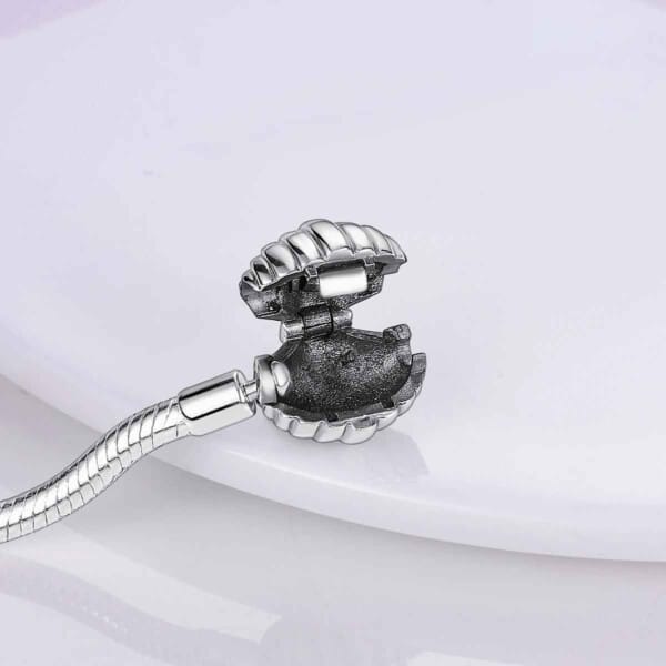 Silver-Plated Heart Charm Bracelet for Women – Stylish Gift - Image 76