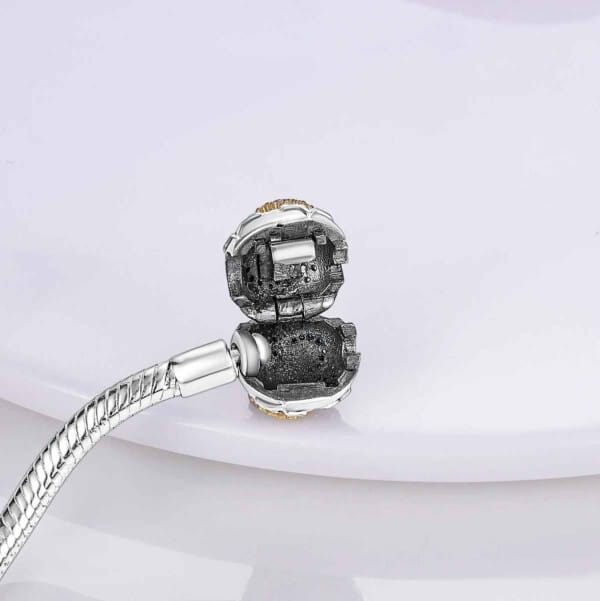 Silver-Plated Heart Charm Bracelet for Women – Stylish Gift - Image 87
