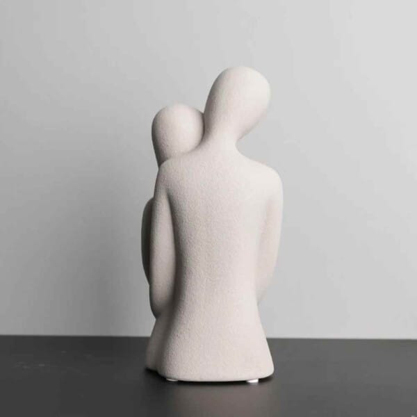 Nordic Abstract Couple Sculpture – Elegant Frosted Ceramic Decor - Image 7