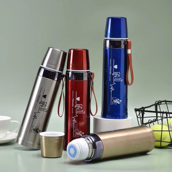 Bullet Style Stainless Steel Vacuum Flask 750ml – Red and Steel Color