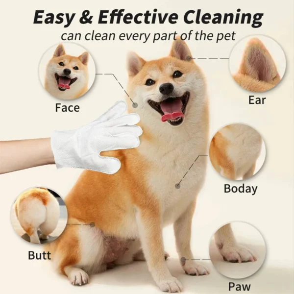 Glove-shaped pet cleaning wipes for cats and dogs, ideal for paws and fur care.