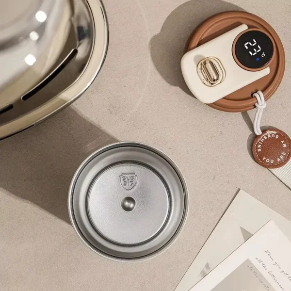 Smart Thermos Display Bottle with temperature screen and sleek silver design