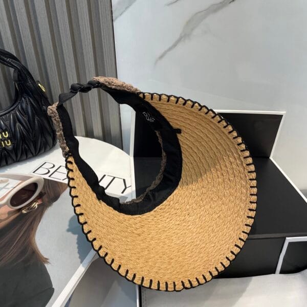 Original Gucci Straw Hat with stitched black brim and ruched brown logo band – pre-owned in excellent condition.